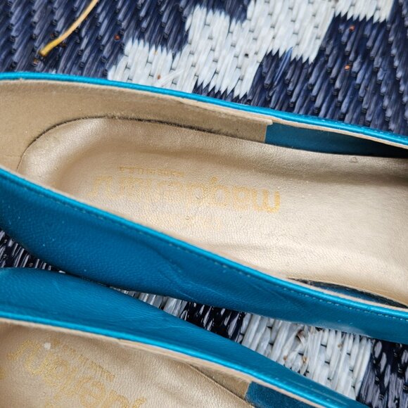 California Magdesians Vtg Blue Leather Loafer Flats 9N - Picture 5 of 9